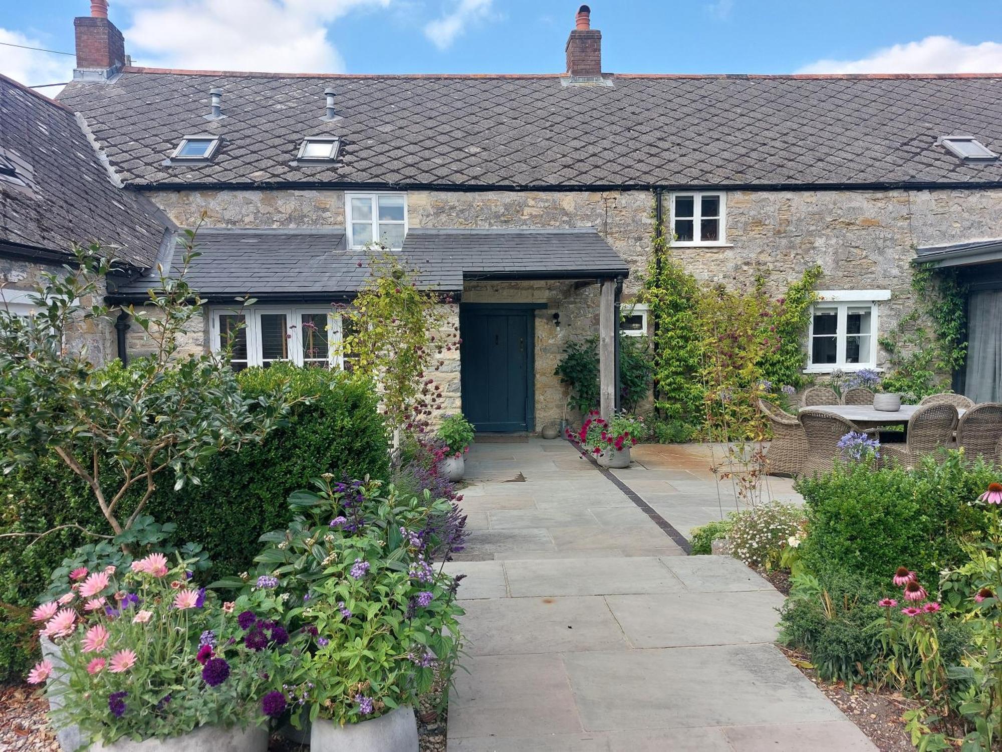 Huberts, Hotel Wedmore Exterior photo